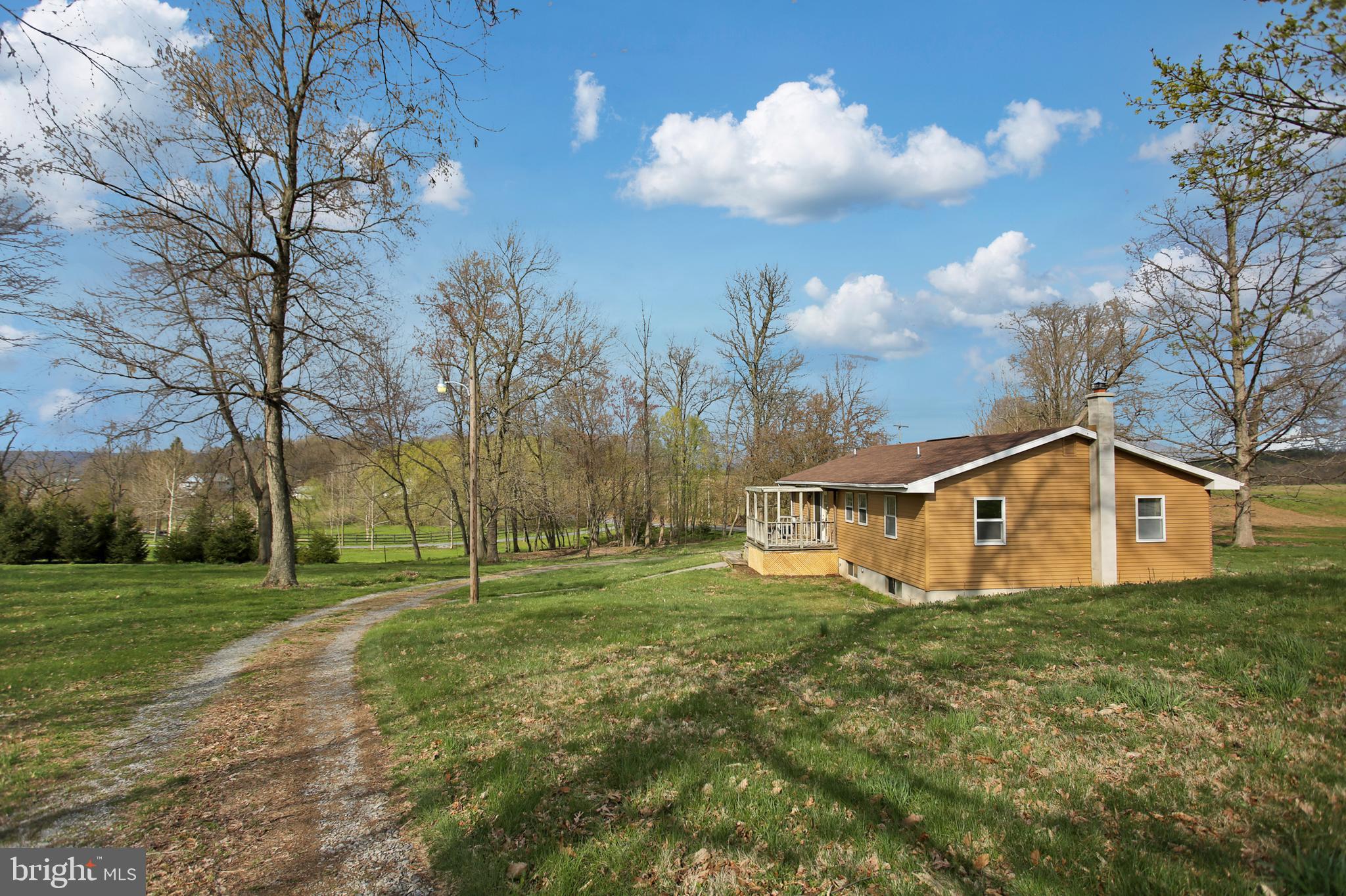 2117 Quarry Road Lebanon, PA 17046 - Photo 19 of 22 Gallery Image 19