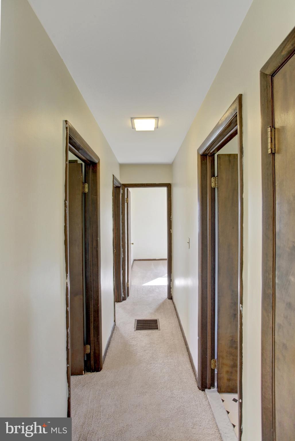 2117 Quarry Road Lebanon, PA 17046 - Photo 7 of 22 Gallery Image 7
