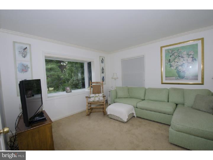 438 Brookwood Road Wayne, PA 19087 - Photo 13 of 24 Den