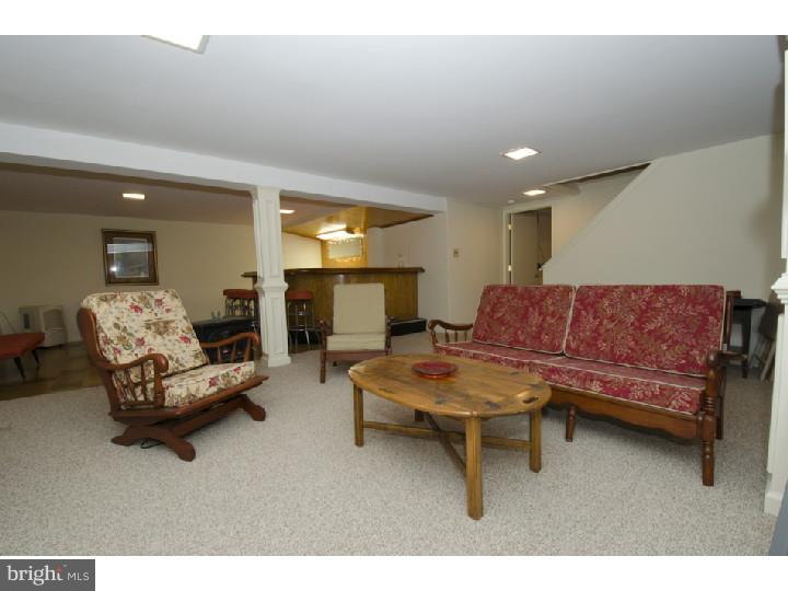 438 Brookwood Road Wayne, PA 19087 - Photo 19 of 24 Family Room