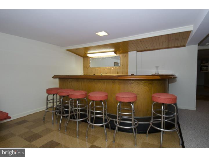 438 Brookwood Road Wayne, PA 19087 - Photo 21 of 24 Family Room