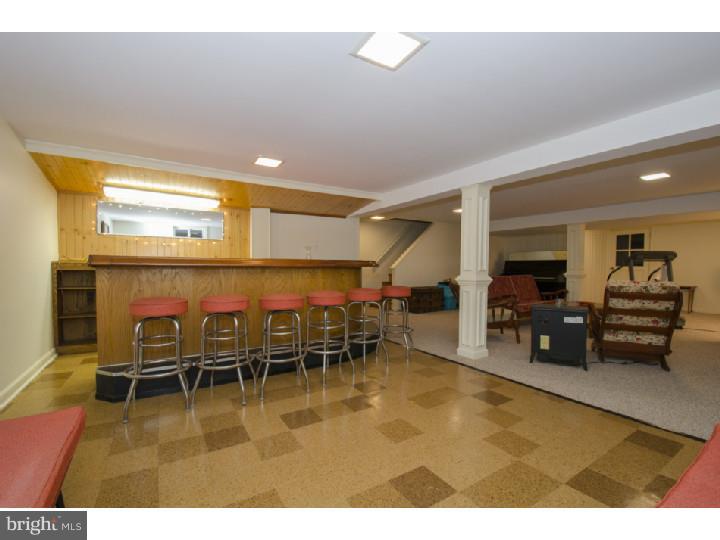 438 Brookwood Road Wayne, PA 19087 - Photo 22 of 24 Family Room