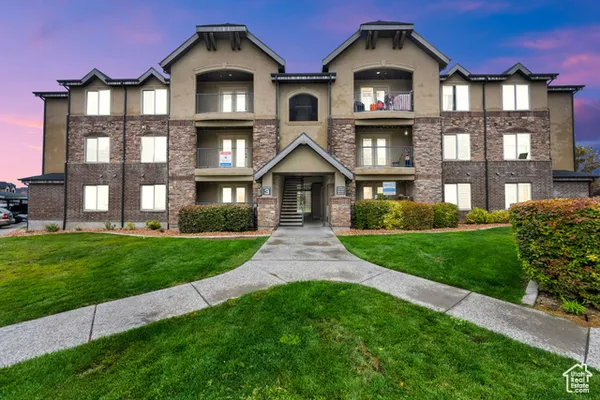 $269,900 | 1045 South 1700 West, Unit 311, Payson, UT 84651