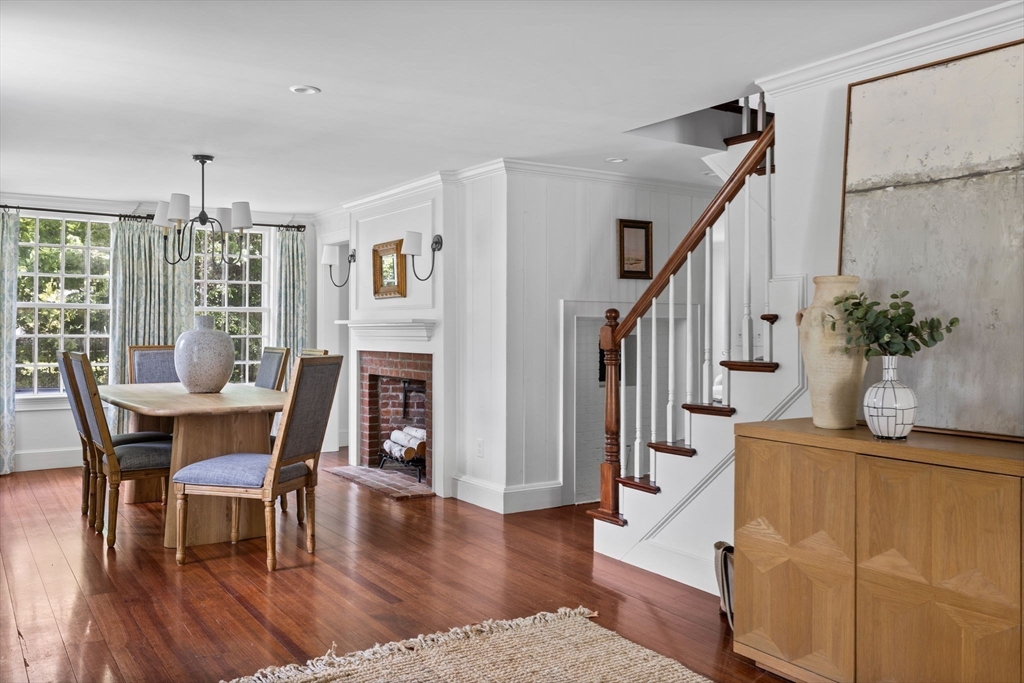 107 Leavitt Street Hingham, MA 02043 - Photo 9 of 24