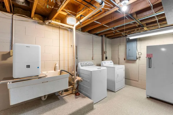 $289,000 | 112 Elbert Drive, Rice Lake, WI 54868