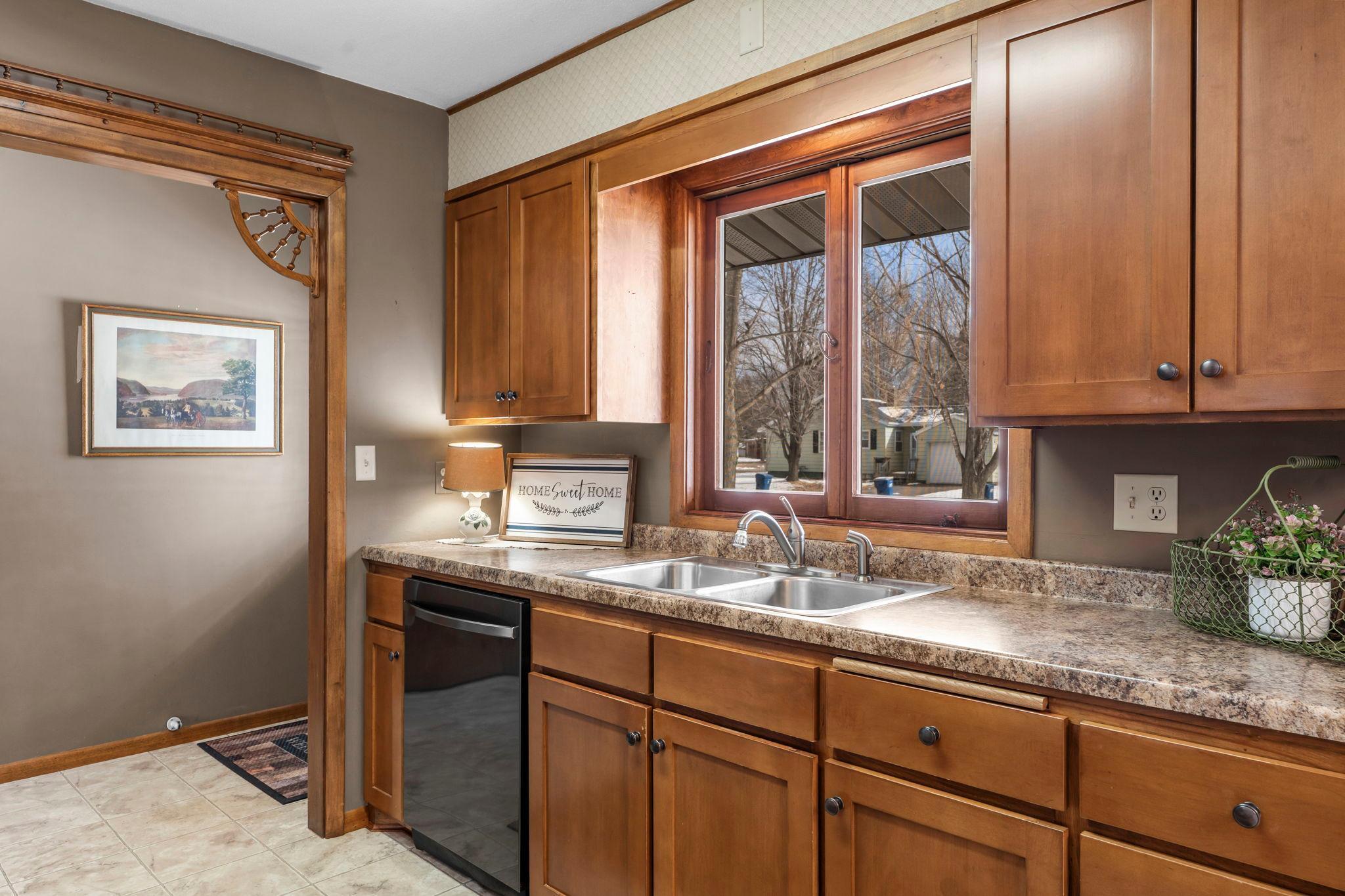 112 Elbert Drive Rice Lake, WI 54868 - Photo 6 of 44