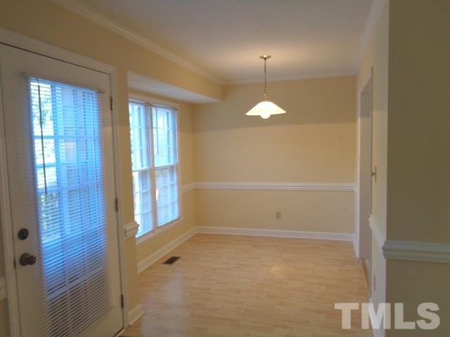 4538 Hamptonshire Drive Raleigh, NC 27613 - Photo 8 of 17 Gallery Image 8