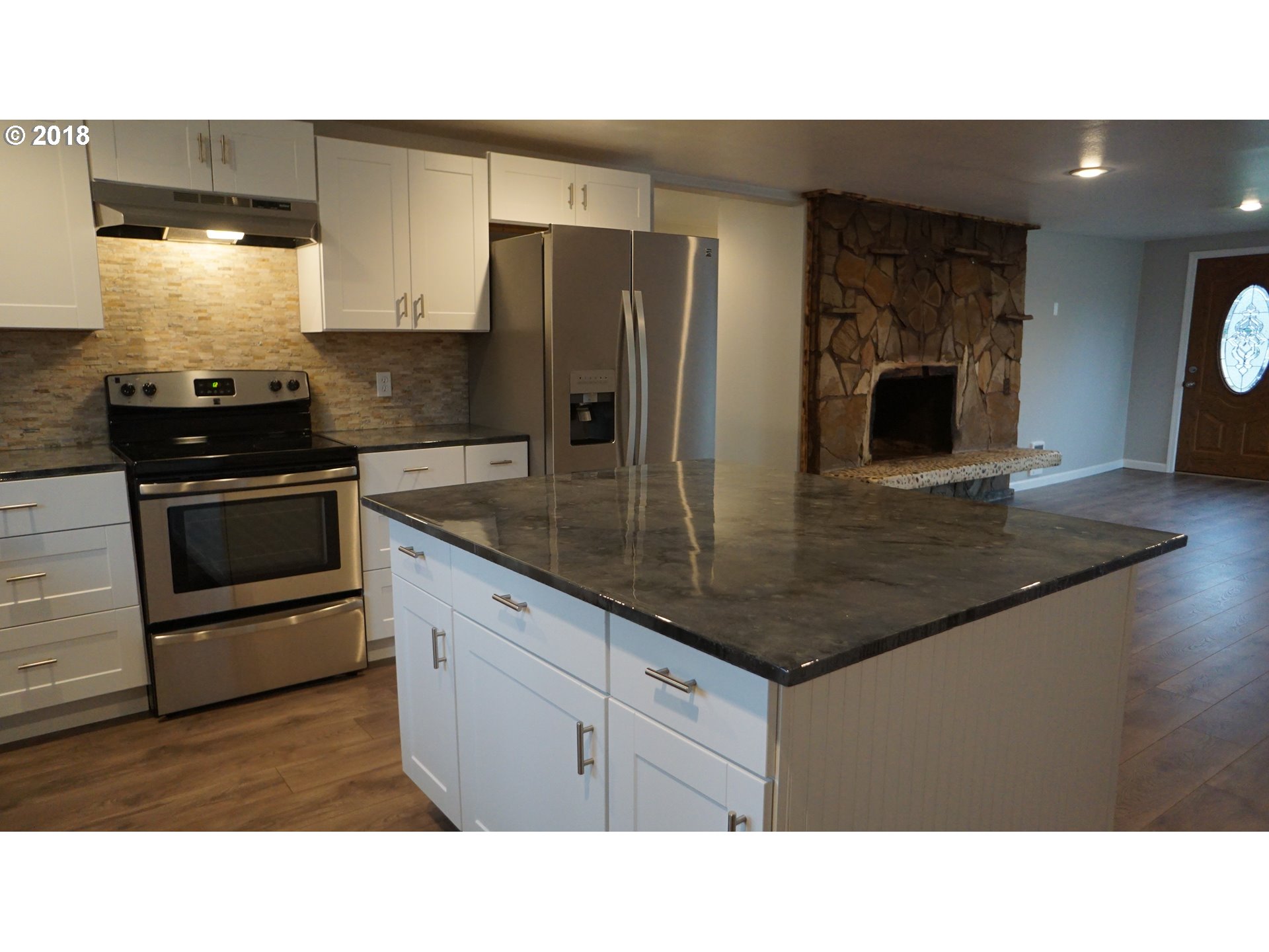 2015 Maple Street Myrtle Point, OR 97458 - Photo 6 of 26 Gallery Image 6