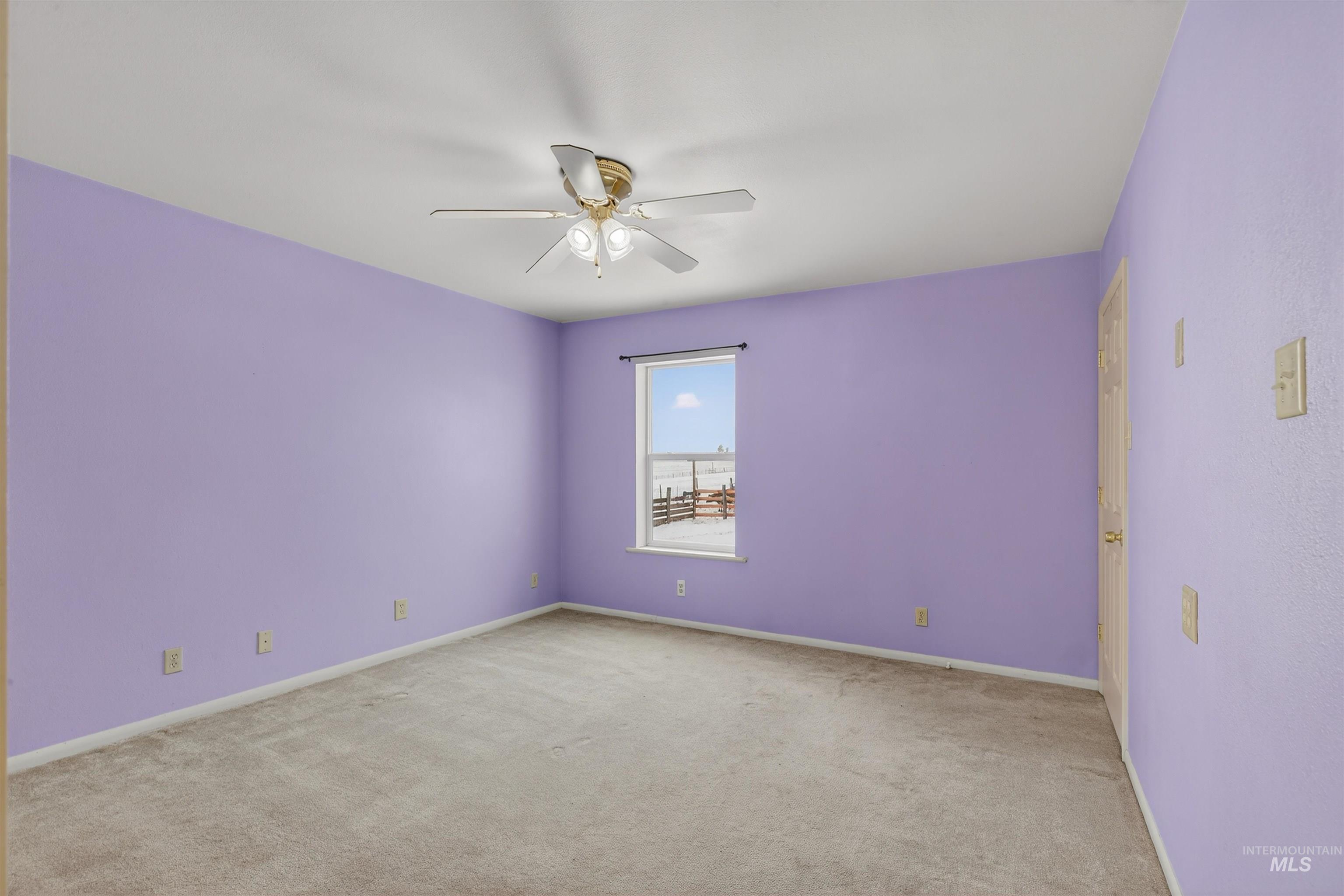 1585 Woodside Road Winchester, ID 83555 - Photo 15 of 47