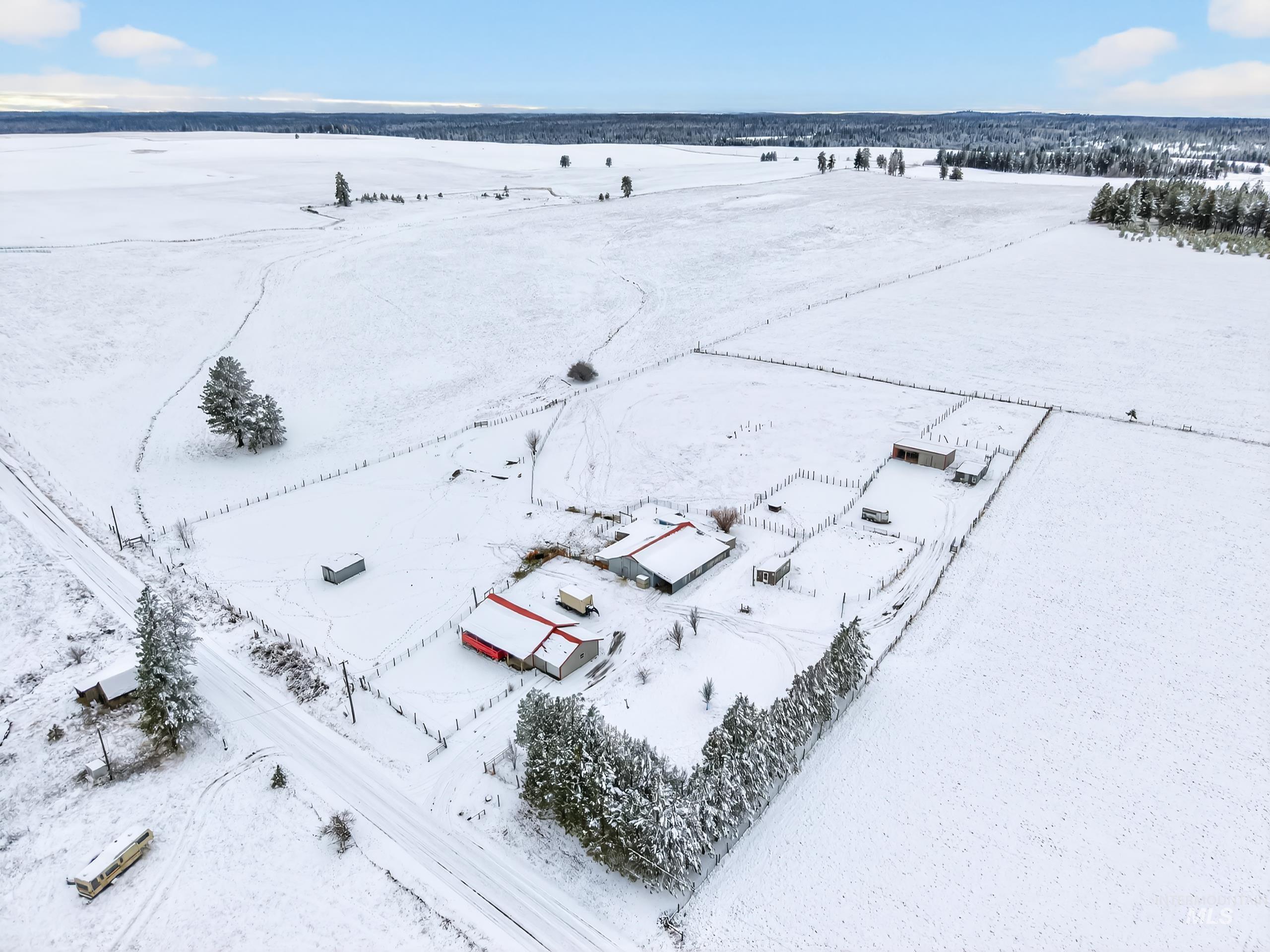 1585 Woodside Road Winchester, ID 83555 - Photo 47 of 47 View of snowy aerial view