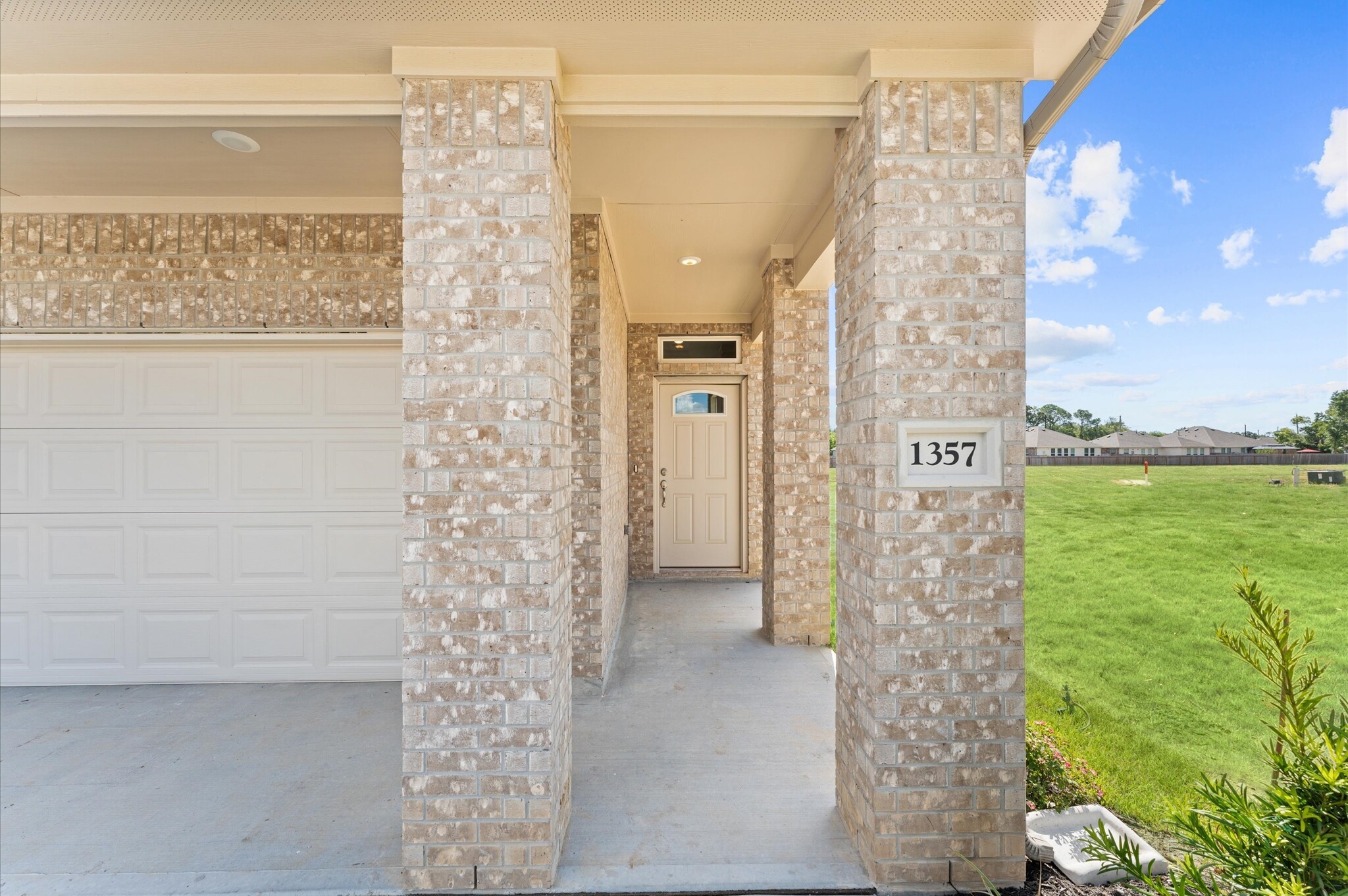 1369 Mixander Way La Porte, TX 77571 - Photo 4 of 22 Representative photo of a similar home NOT ACTUAL HOME !