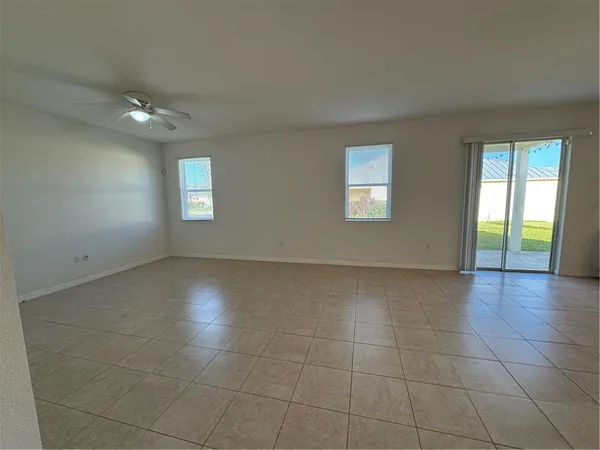 $2,200 | 101 Elena Drive, Sebastian, FL 32958