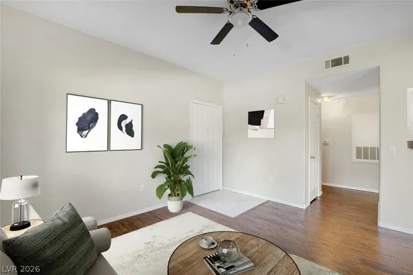 $1,375 | 8501 West University Avenue, Unit 1107, Las Vegas, NV 89147