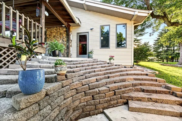 $585,000 | 4155 South Walnut Street Pike, Bloomington, IN 47401