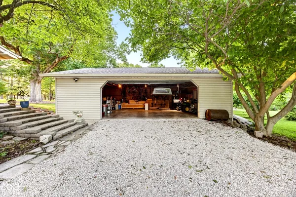 $585,000 | 4155 South Walnut Street Pike, Bloomington, IN 47401