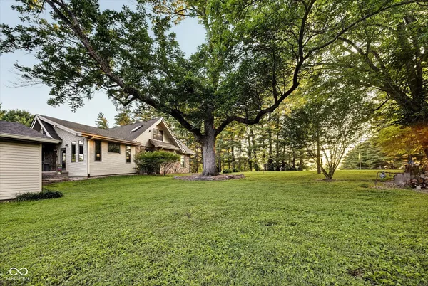 $585,000 | 4155 South Walnut Street Pike, Bloomington, IN 47401