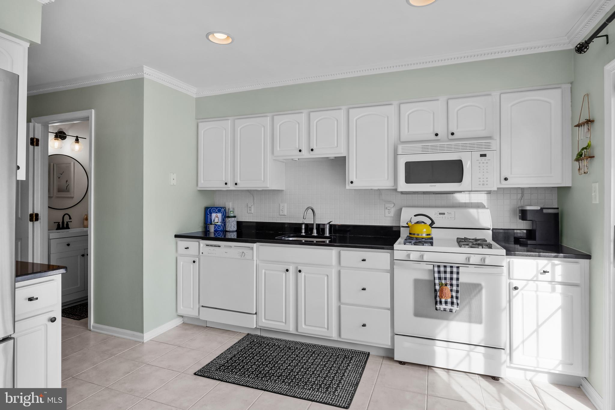 5301 Baltimore Drive Marlton, NJ 08053 - Photo 14 of 34