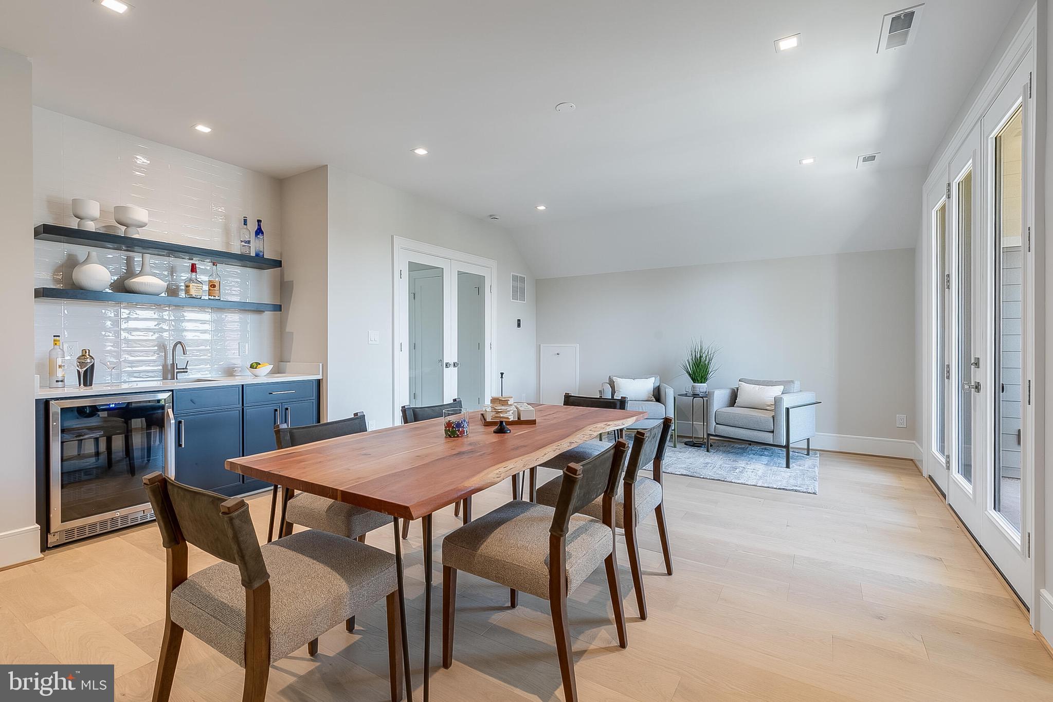 4102 18th Road North Arlington, VA 22207 - Photo 53 of 74 Loft area with beverage center