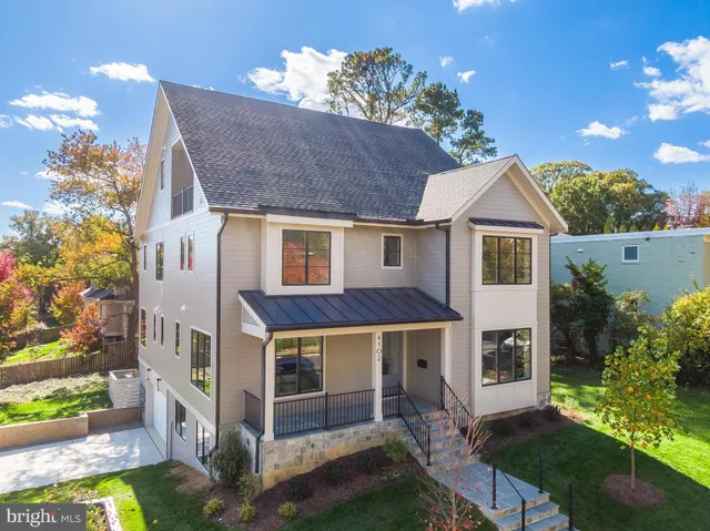 $2,850,000 | 4102 18th Road North, Arlington, VA 22207