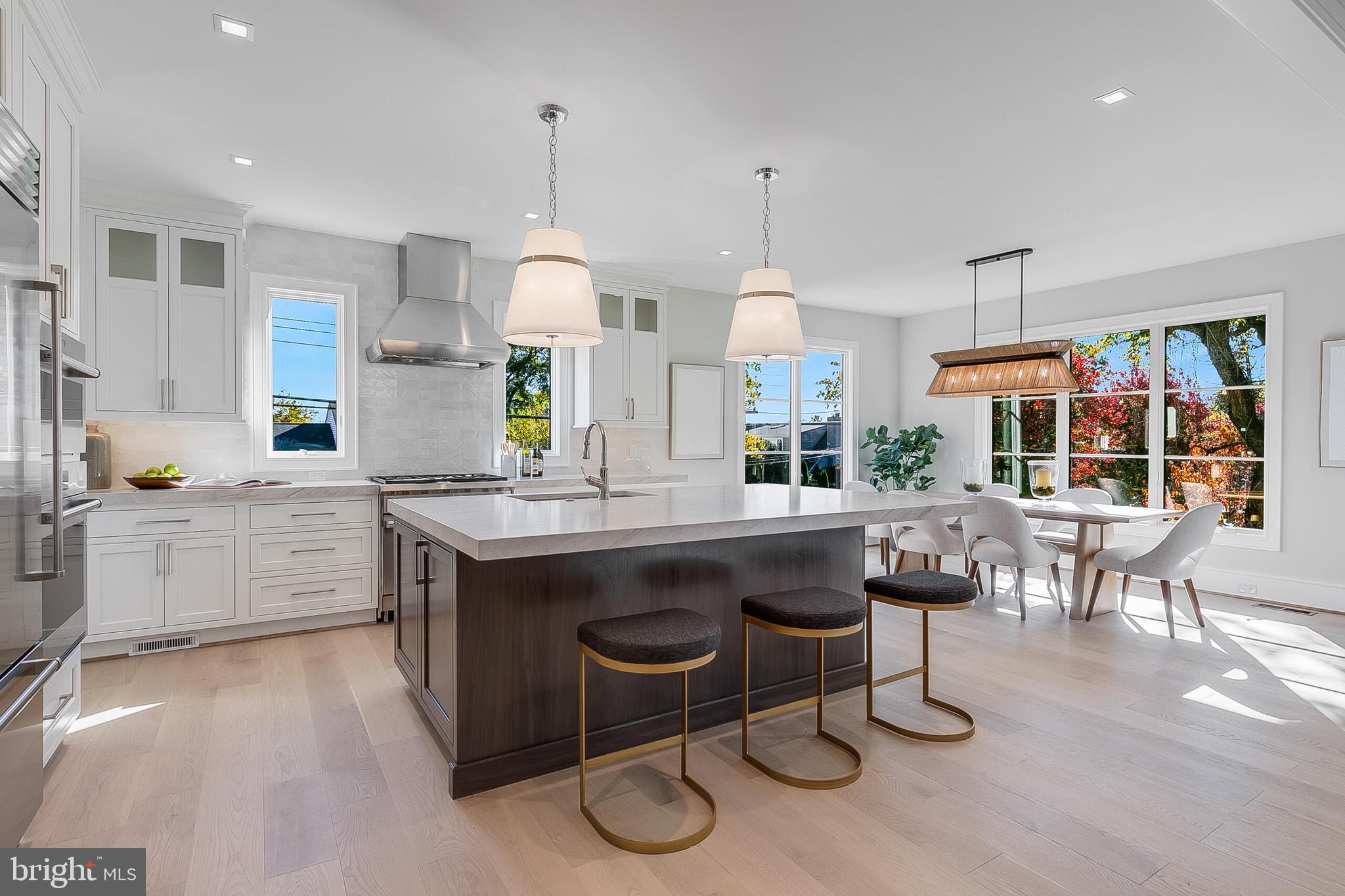 4102 18th Road North Arlington, VA 22207 - Photo 7 of 74