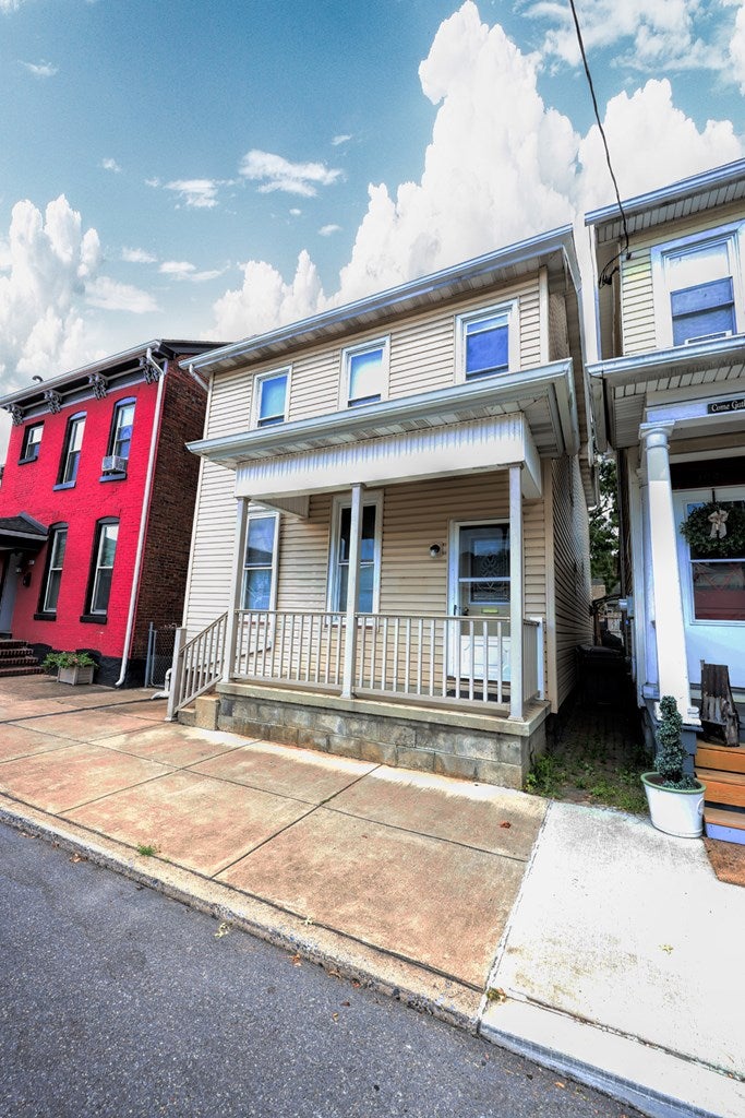 1024 Moore Street Huntingdon, PA 16652 - Photo 2 of 67 Gallery Image 2