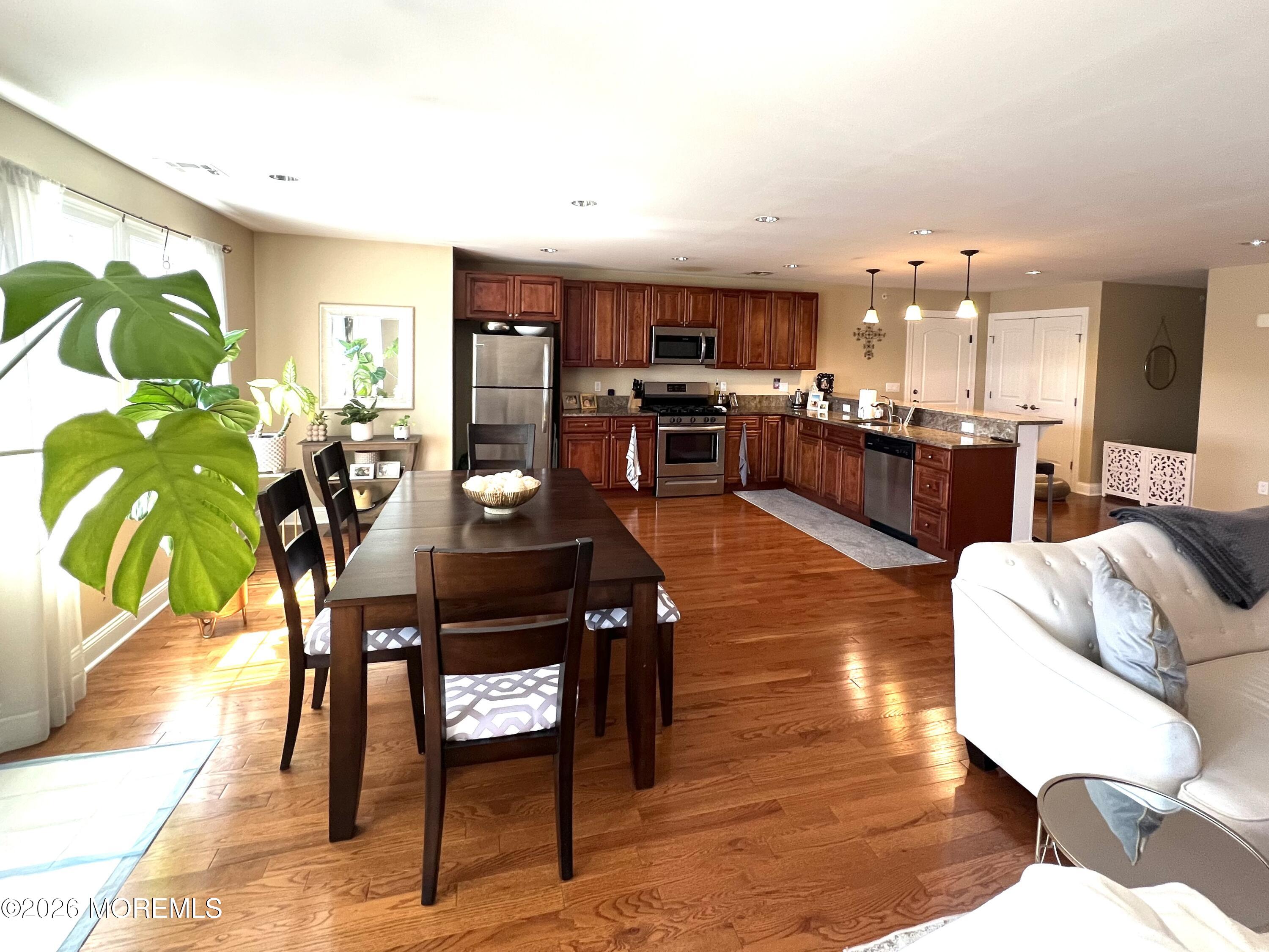 256 Mantoloking Road, Unit 2A Brick, NJ 08723 - Photo 7 of 17 IMG_5424