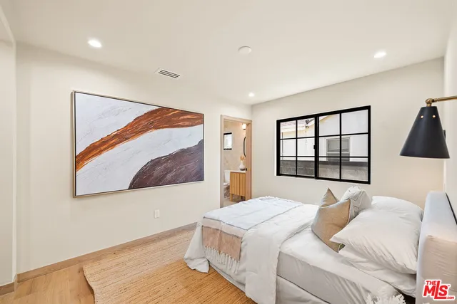 $13,600 | 14742 Weddington Street, Sherman Oaks, CA 91411