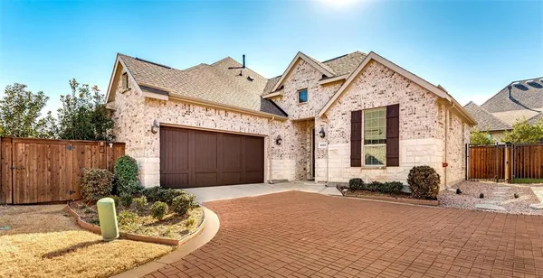 $446,000 | 4602 Magnolia Park Drive, Arlington, TX 76005