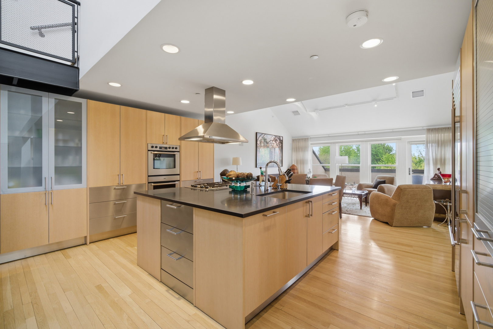 260 Whistler Road, Unit 2BC Highland Park, IL 60035 - Photo 8 of 30