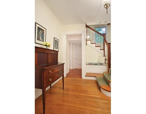 17 Oxford Road Newton, MA 02459 - Photo 3 of 14
