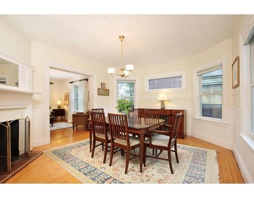 17 Oxford Road Newton, MA 02459 - Photo 5 of 14