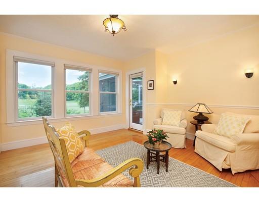 17 Oxford Road Newton, MA 02459 - Photo 8 of 14