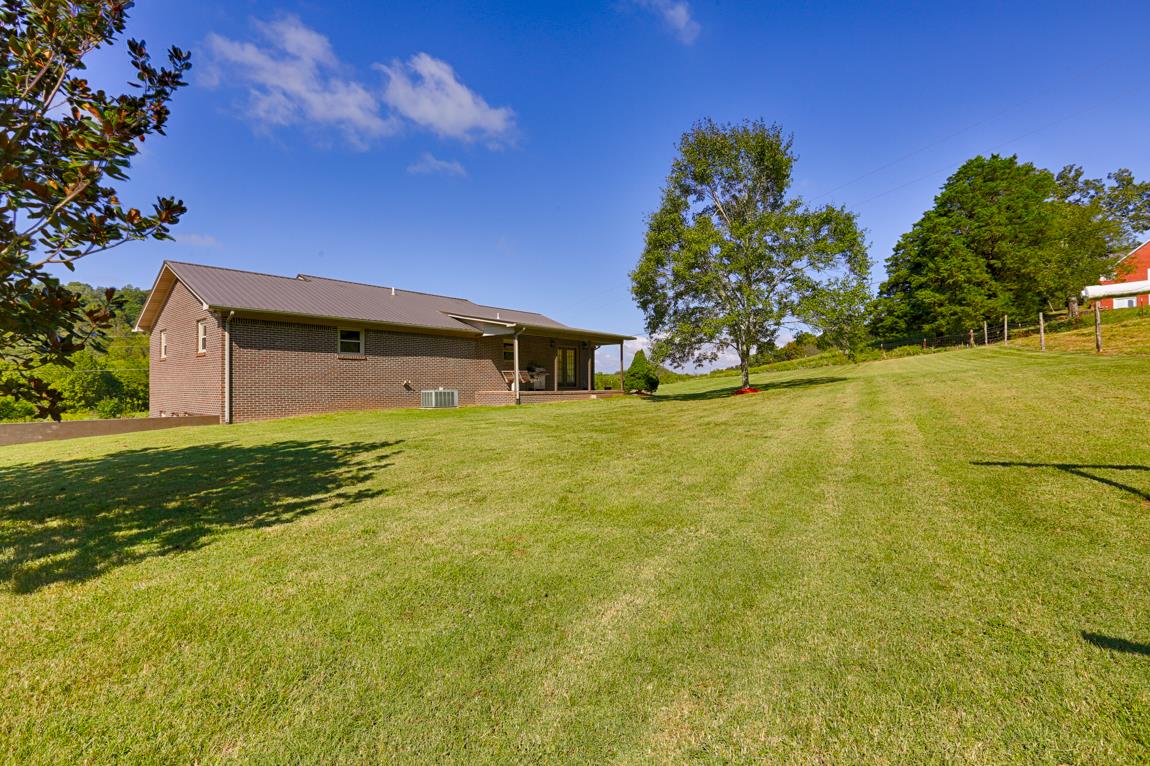 30630 Gowan Road Ardmore, TN 38449 - Photo 4 of 27 Gallery Image 4