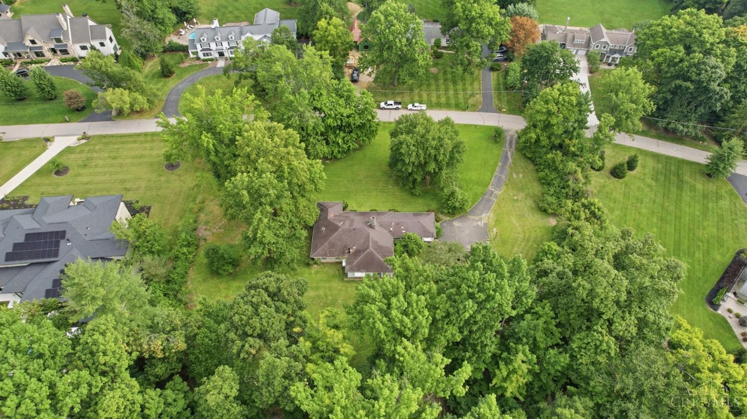 7405 Brill Road Cincinnati, OH 45243 - Photo 4 of 14 Gallery Image 4
