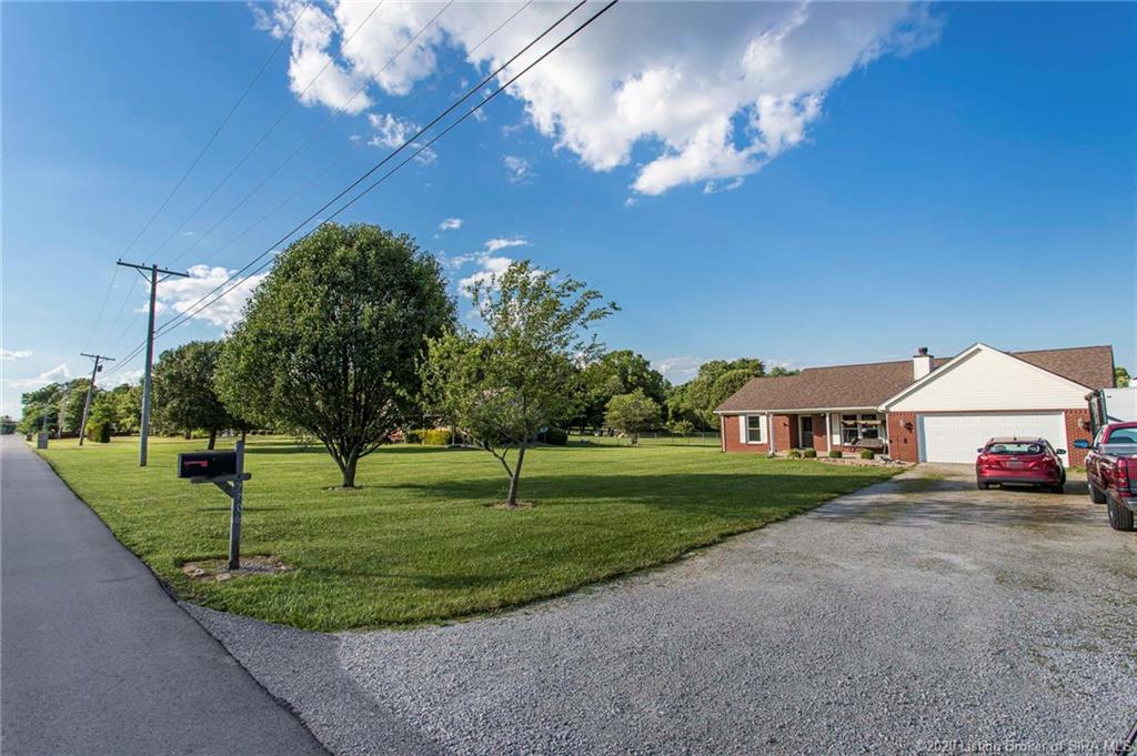 7706 Stacy Road Charlestown, IN 47111 - Photo 4 of 36 Gallery Image 4