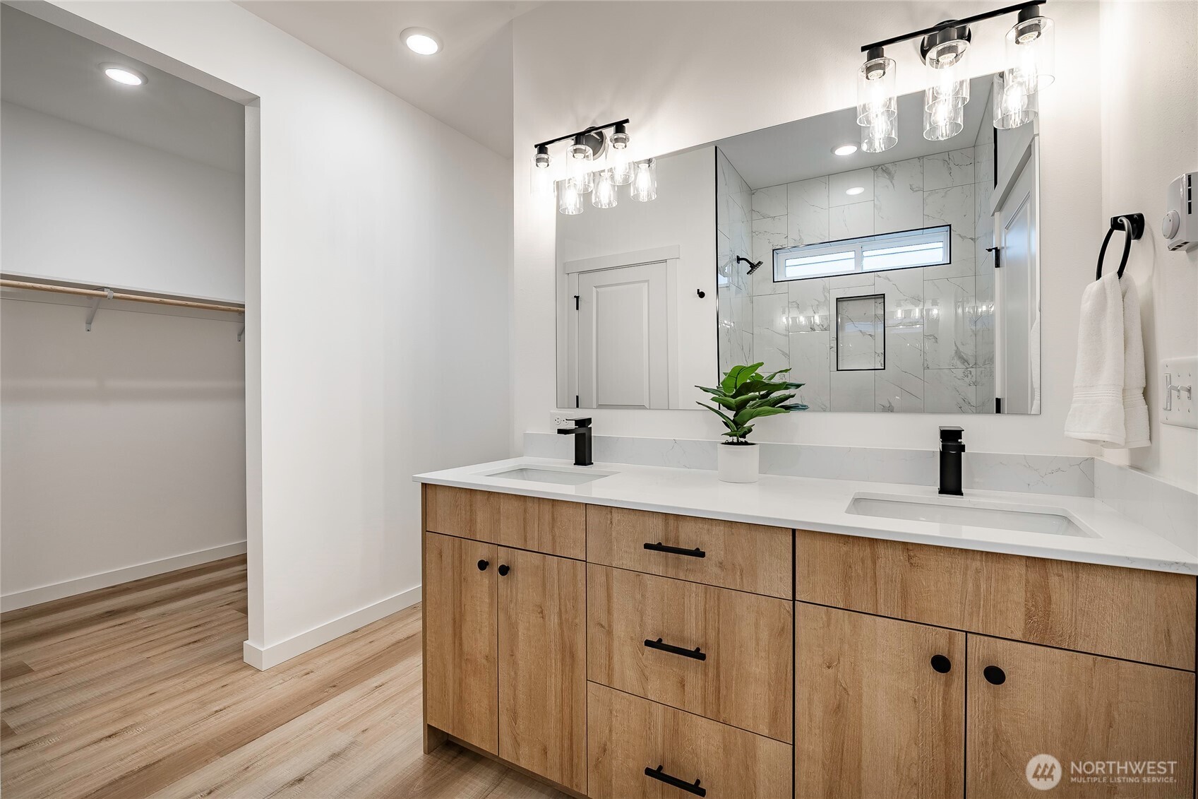 2999 Cedar View Road Blaine, WA 98230 - Photo 21 of 37