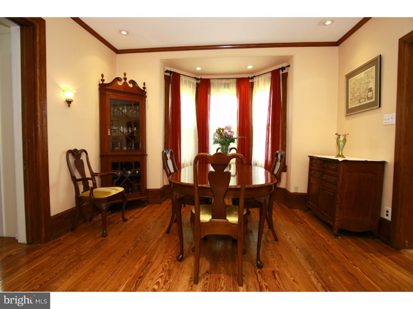 6704 Cresheim Road Philadelphia, PA 19119 - Photo 5 of 25 Dining Room