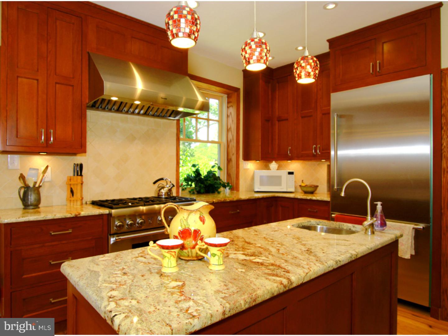 6704 Cresheim Road Philadelphia, PA 19119 - Photo 7 of 25 Kitchen