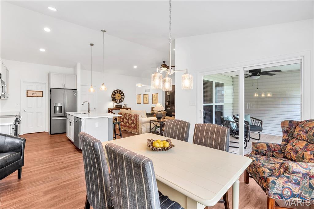 1534 Cascade Lane Eureka, MO 63025 - Photo 12 of 35