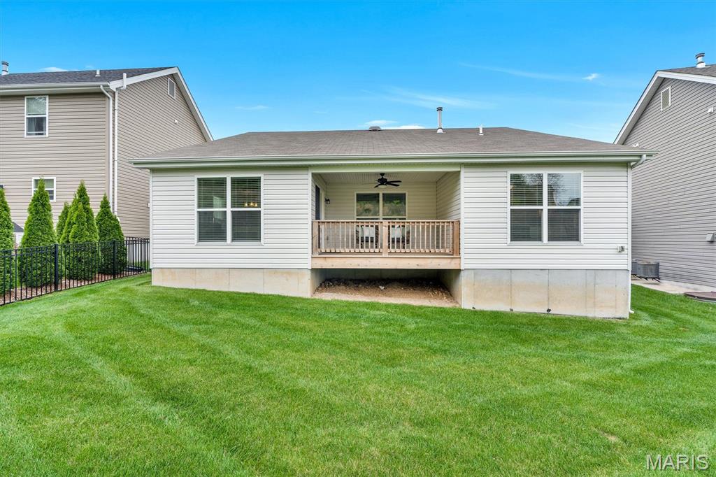 1534 Cascade Lane Eureka, MO 63025 - Photo 28 of 35