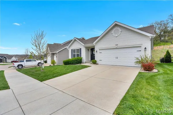 $379,000 | 1534 Cascade Lane, Eureka, MO 63025