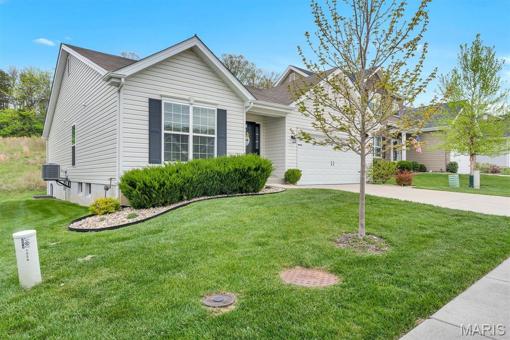 1534 Cascade Lane Eureka, MO 63025 - Photo 33 of 35