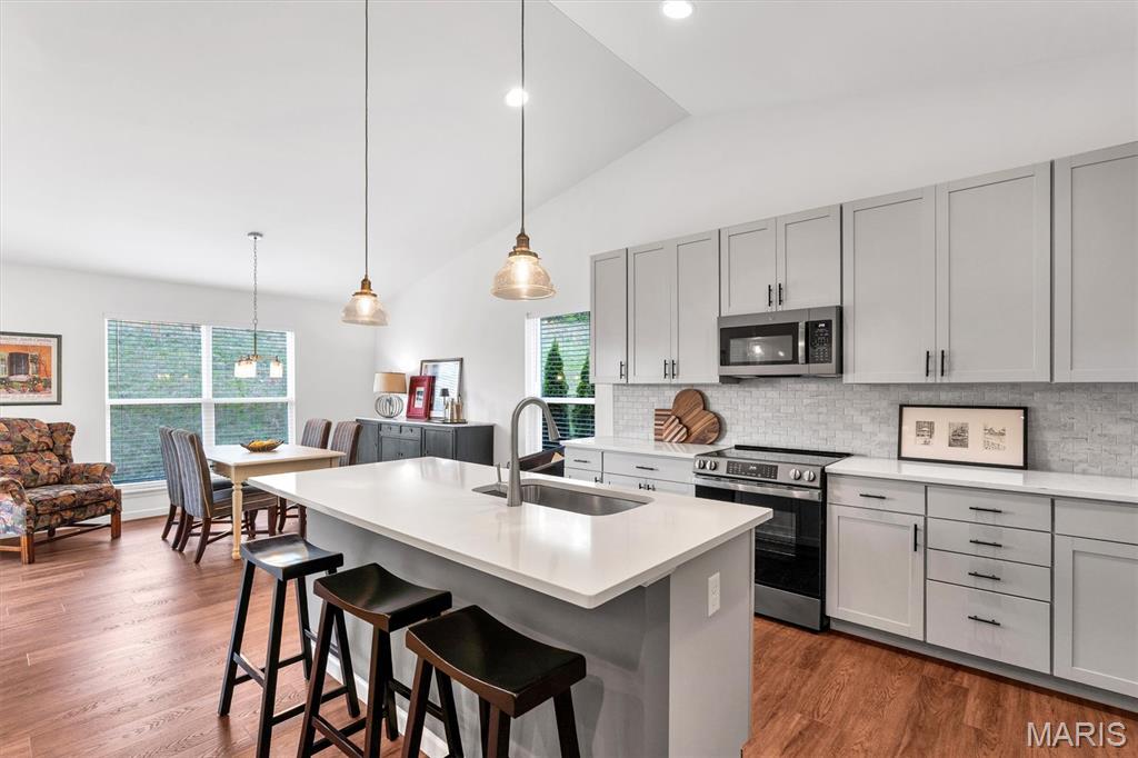 1534 Cascade Lane Eureka, MO 63025 - Photo 9 of 35