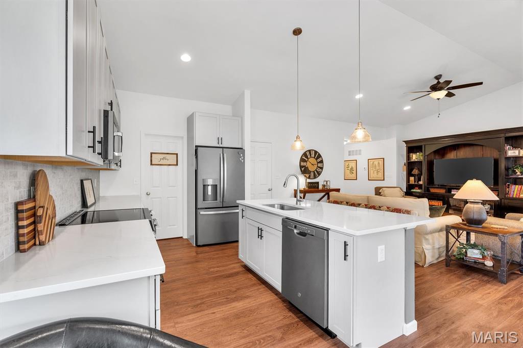 1534 Cascade Lane Eureka, MO 63025 - Photo 10 of 35