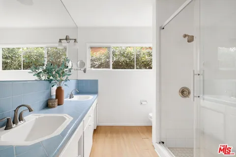 $2,250,000 | 5130 Woodley Avenue, Encino, CA 91436