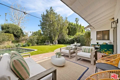 $2,250,000 | 5130 Woodley Avenue, Encino, CA 91436
