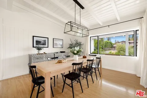 $2,250,000 | 5130 Woodley Avenue, Encino, CA 91436