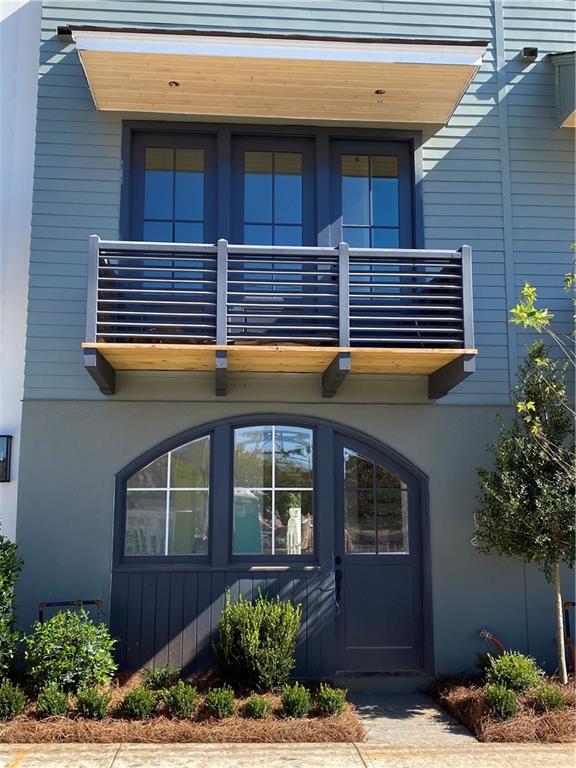 New townhome in the Summerhill neighborhood located one block from newly redeveloped Georgia Avenue restaurants!