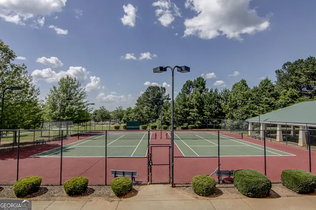 a view of a tennis court