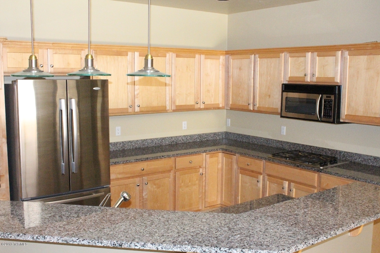 7513 West Dancing Rabbit Court Tucson, AZ 85743 - Photo 8 of 39